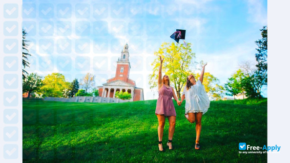 Denison University photo #9