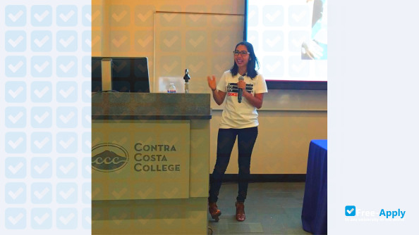 Contra Costa College photo #4