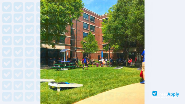 Foto de la DePaul University #9