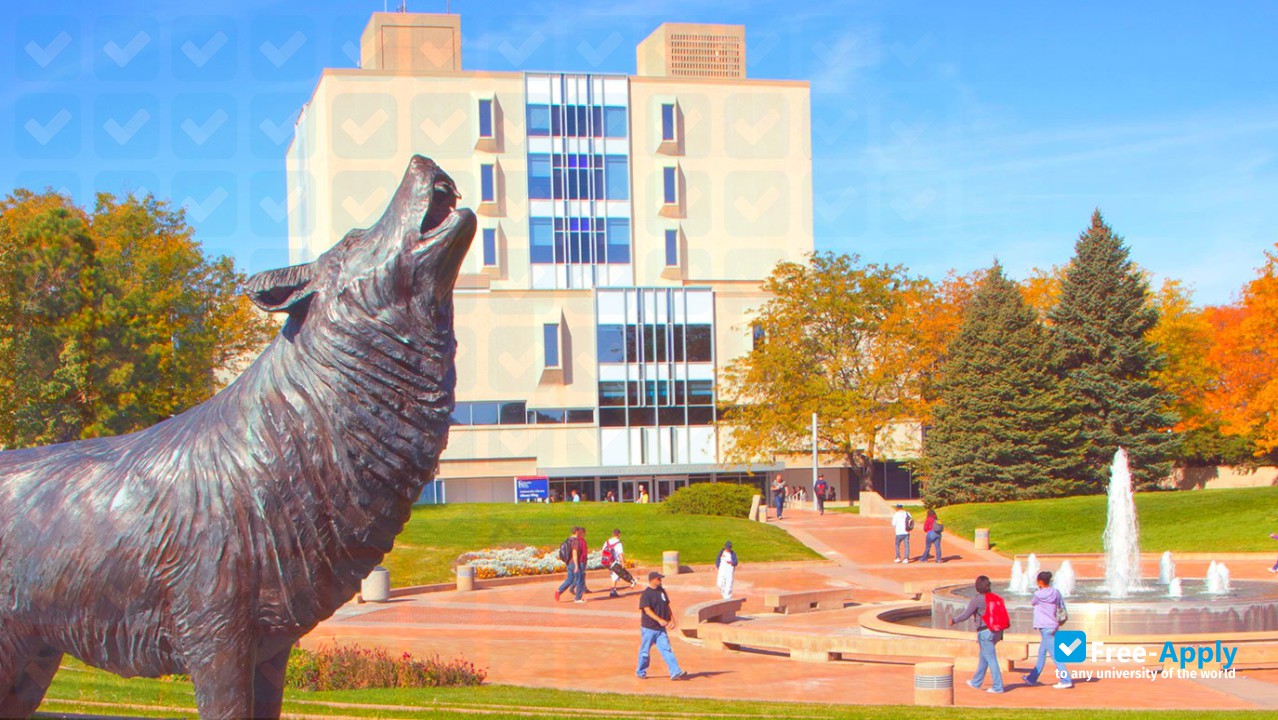 Colorado State University Pueblo photo #10