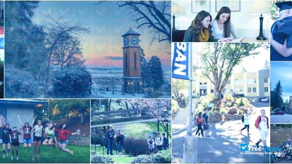 Corban University фотография №3