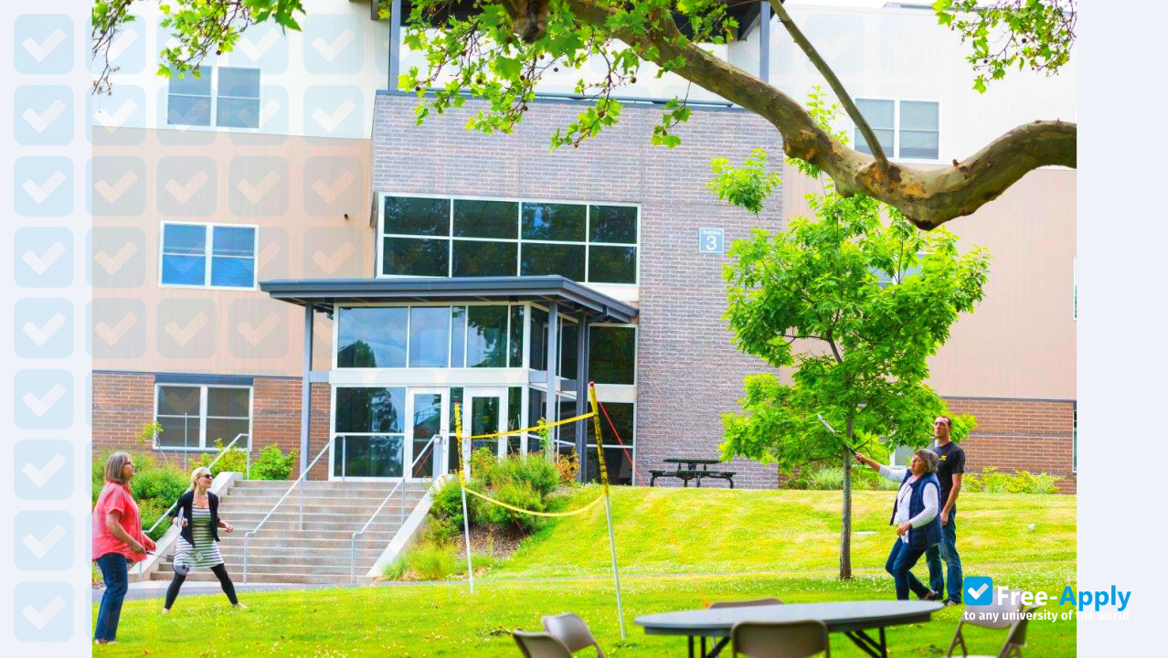 Columbia Gorge Community College photo #5