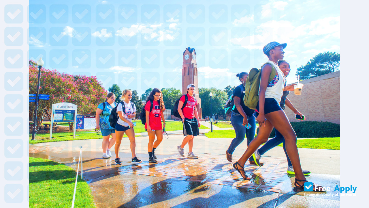 Foto de la Columbus State University #8