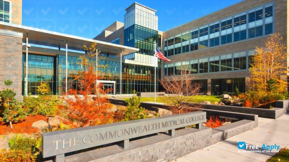 Photo de l’Commonwealth Medical College #4
