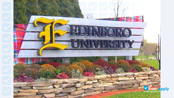 Foto de la Edinboro University #2