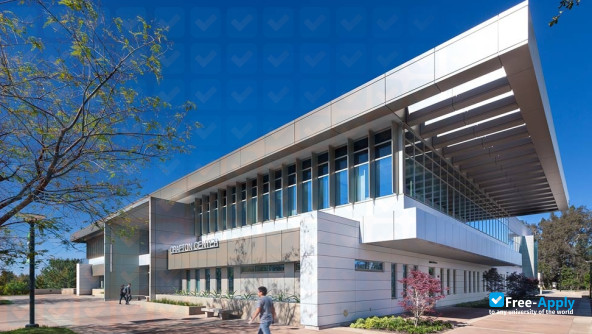 Crafton Hills College photo #10