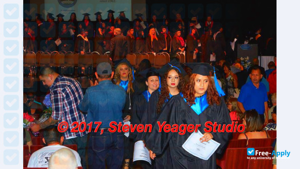 Foto de la Empire College School of Business #8