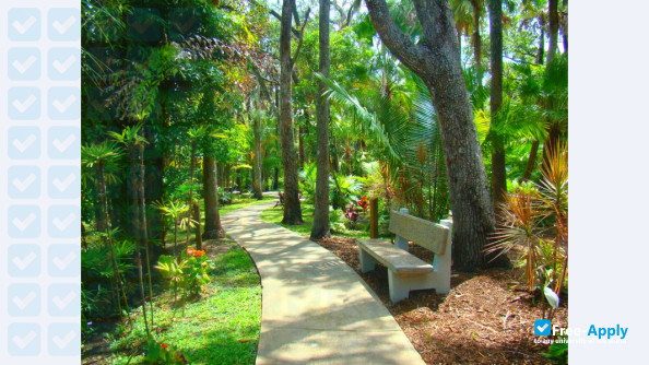 Florida Institute of Technology photo #8