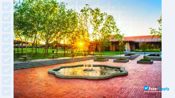 Foothill College photo #2