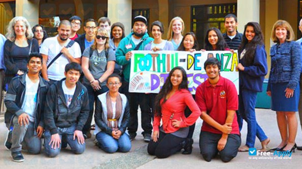 Foto de la Foothill-De Anza Community College District #3