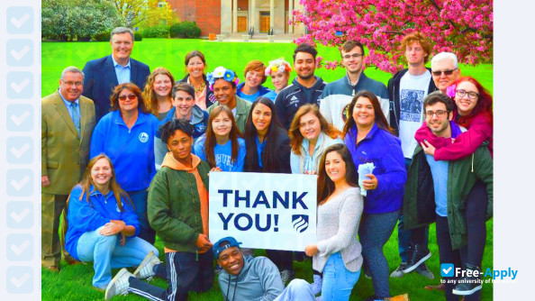 Elmhurst University photo #9