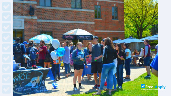 Elmhurst University photo #1