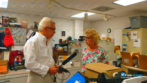 Emporia State University photo #9