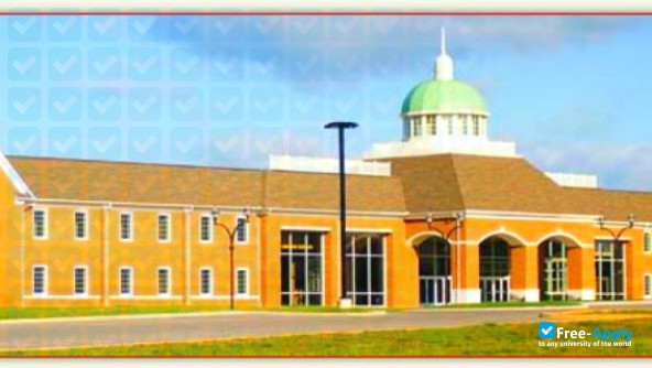 Crown College (Tennessee) photo #6