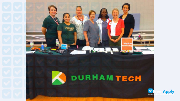 Photo de l’Durham Technical Community College #3