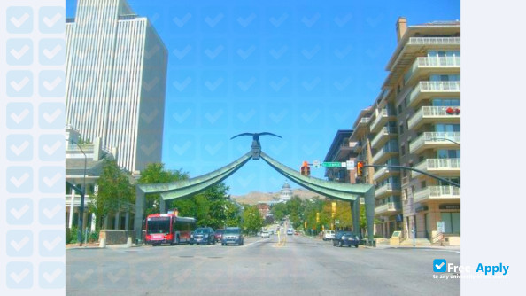 Eagle Gate College photo #1