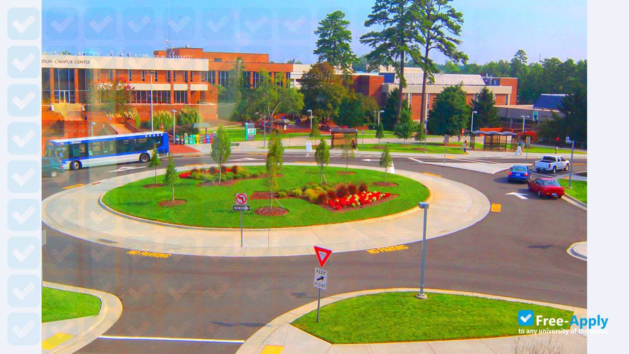 Guilford Technical Community College photo #7