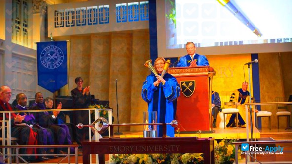 Foto de la Emory University #8