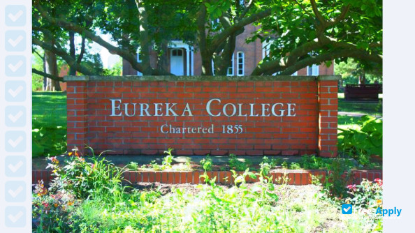 Eureka College photo #12
