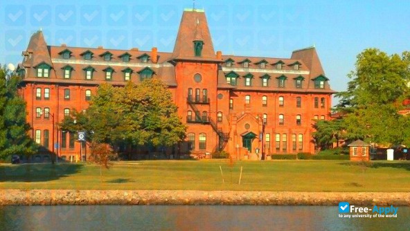 Hampton University photo #6