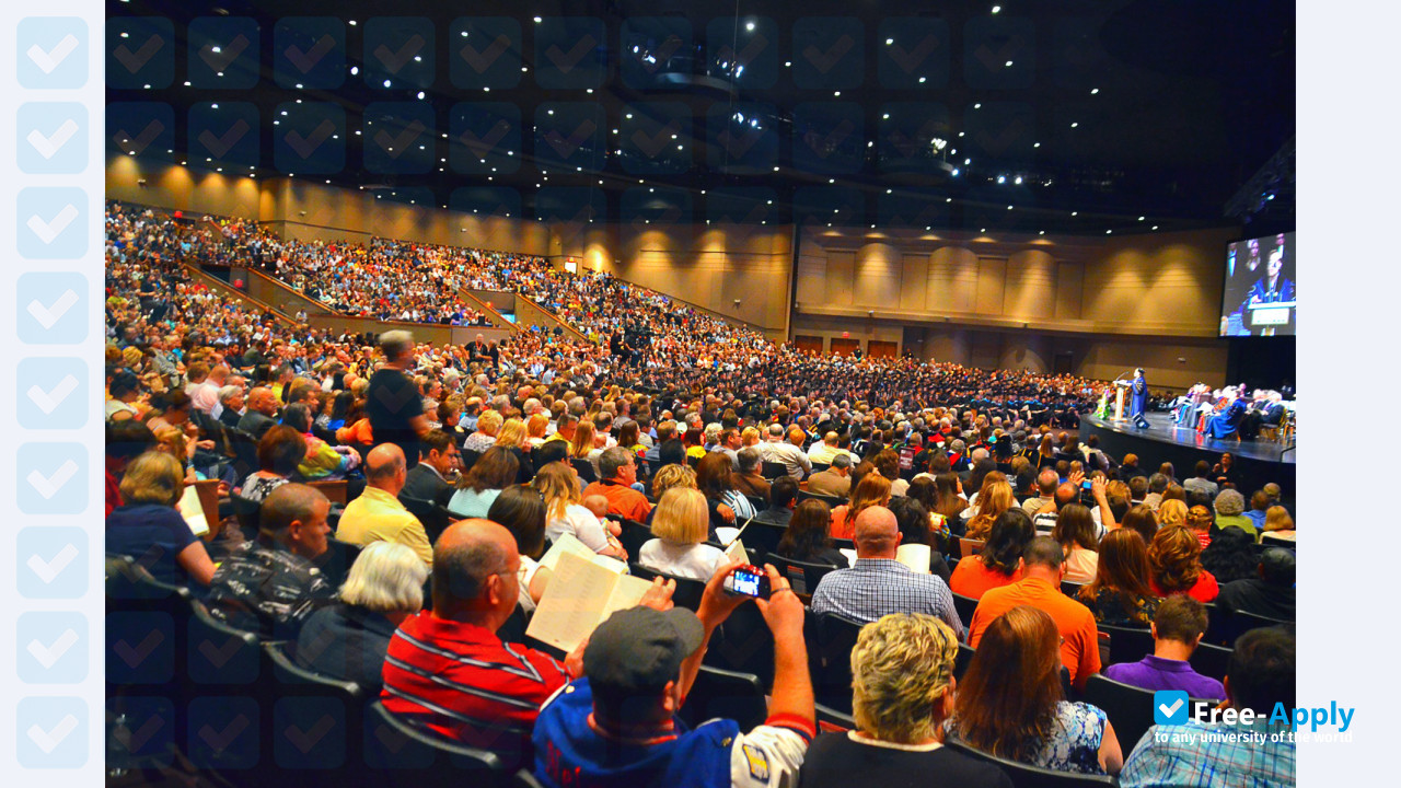 Photo de l’Evangel University #5
