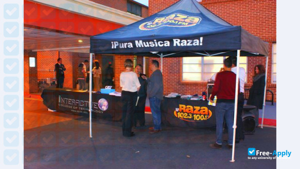 Foto de la Interactive College of Technology #2