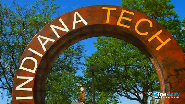 Foto de la Indiana Tech #4