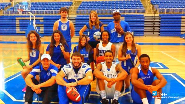 Glenville State College photo #3