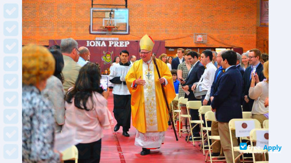 Photo de l’Iona College #10