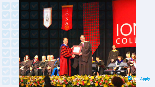 Photo de l’Iona College #13