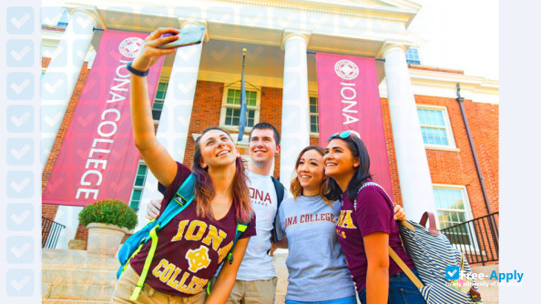 Photo de l’Iona College #6