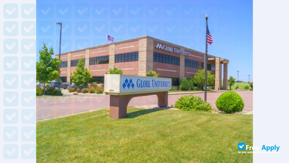 Globe University and Minnesota School of Business photo #9