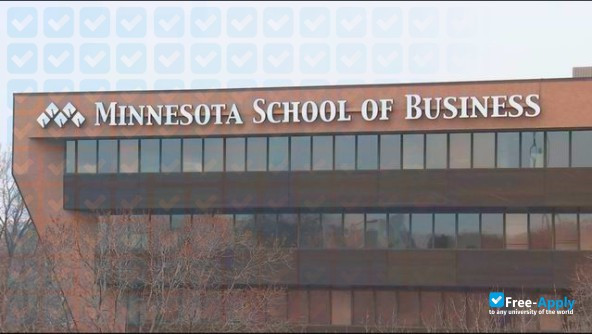 Globe University and Minnesota School of Business photo #5