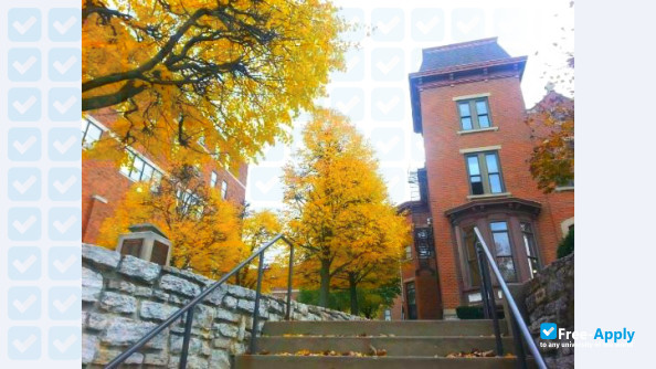 Foto de la God's Bible School and College #3