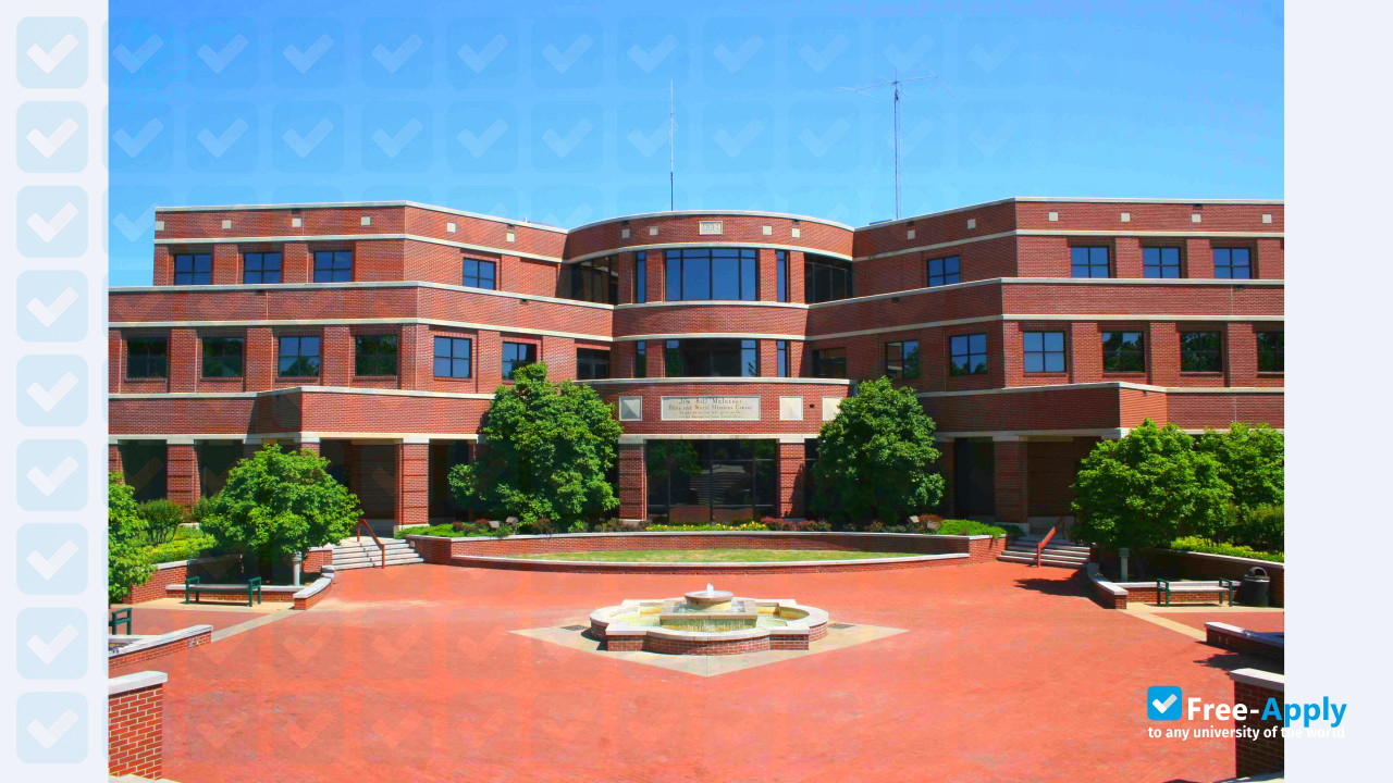 Harding University photo #6