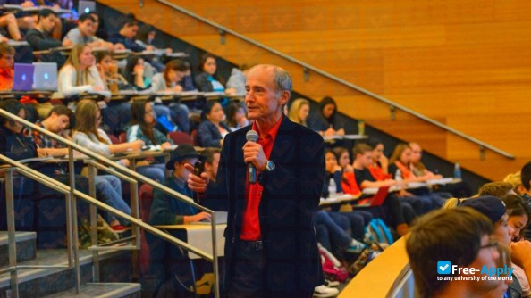 Foto de la Institute for the Psychological Sciences #2