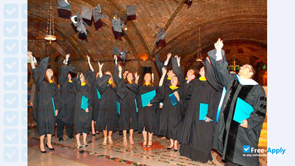 Foto de la Institute for the Psychological Sciences #7