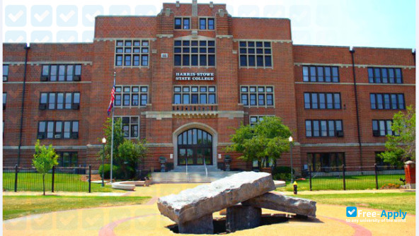 Harris-Stowe State University photo #6