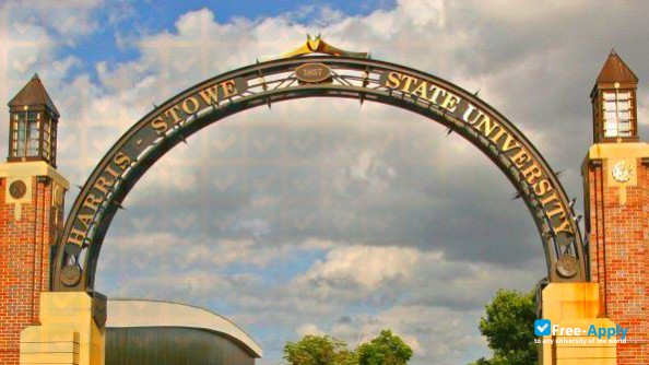 Harris-Stowe State University photo #7