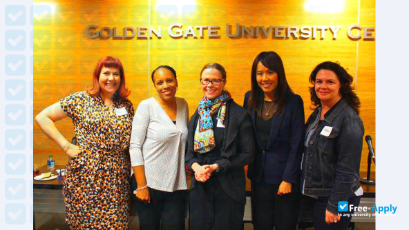 Foto de la Golden Gate University #5