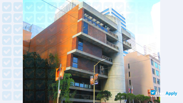 Foto de la Golden Gate University #2