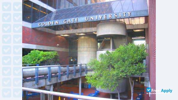 Foto de la Golden Gate University #10