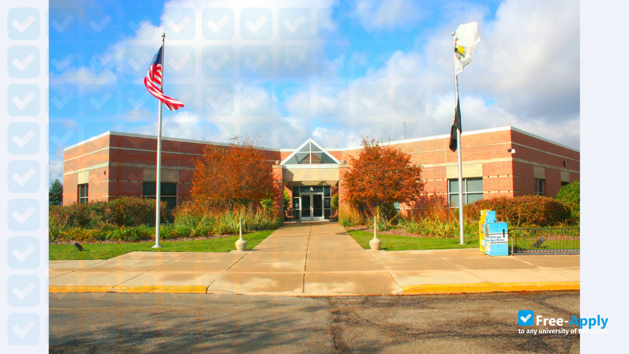 Joliet Junior College photo #8