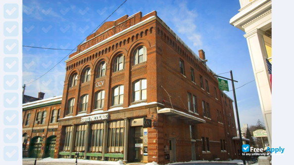 Community College of Vermont photo #5
