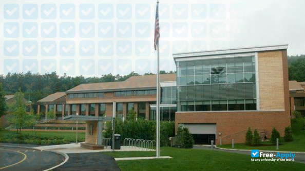 Greenfield Community College фотография №8