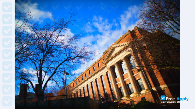 Harvard University photo #8
