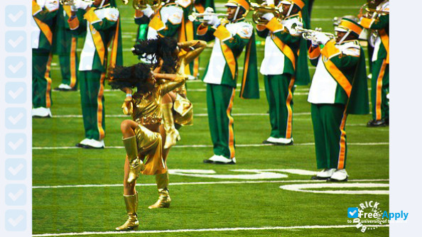 Kentucky State University photo #6