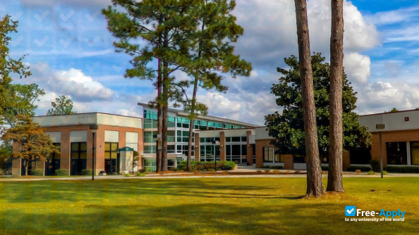 East Georgia State College photo #3