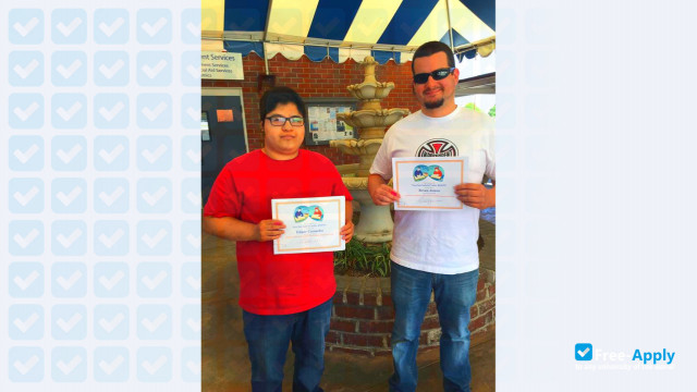 Foto de la East San Gabriel Valley Regional Occupational Program & Technical Center