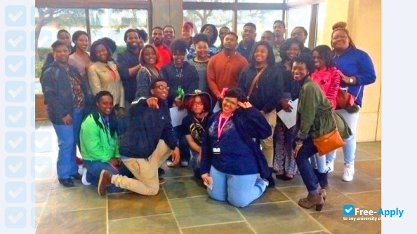 Hinds Community College photo #1